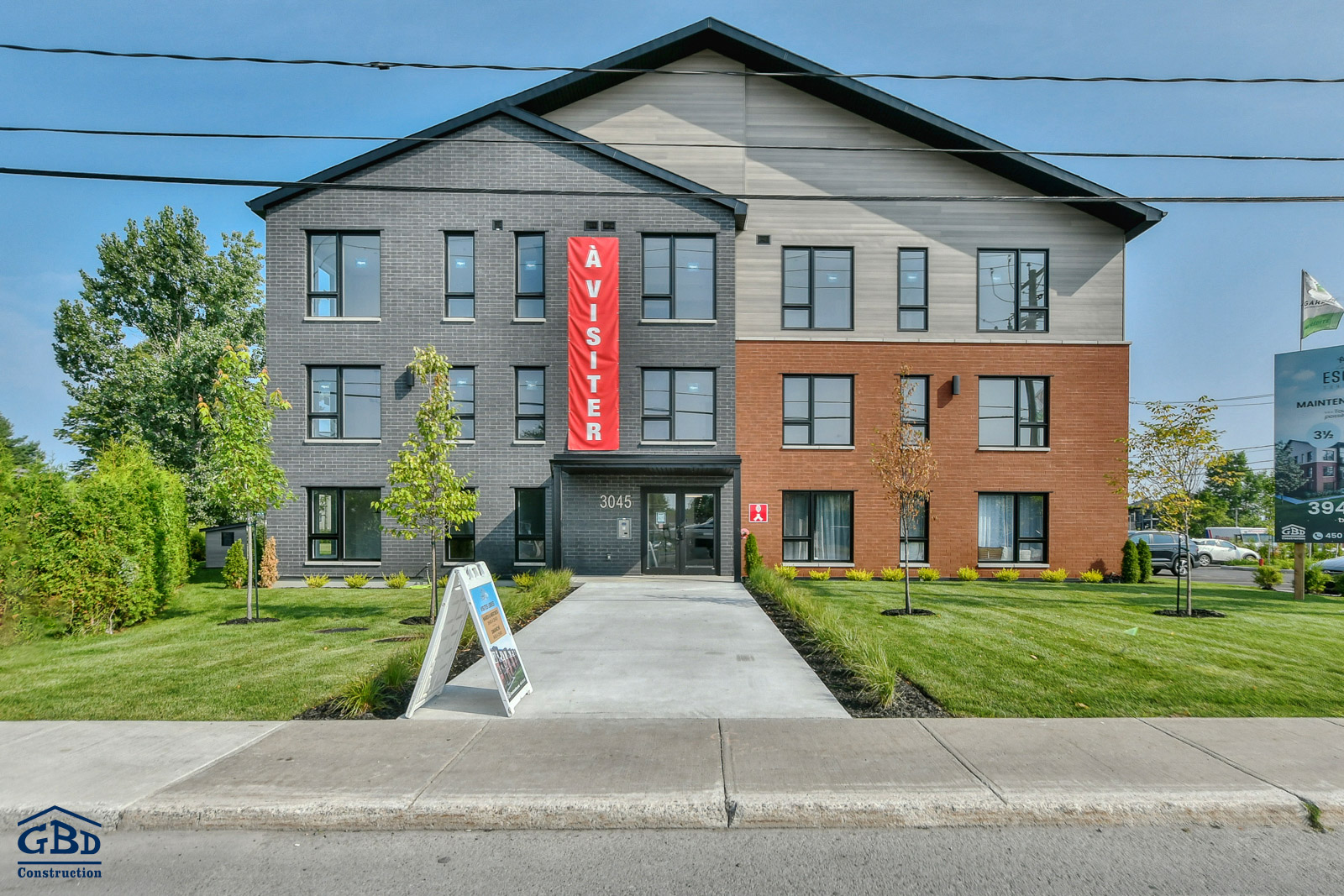 Condo &agrave; louer &agrave; Sainte-Marthe-sur-le-Lac - ext&eacute;rieur